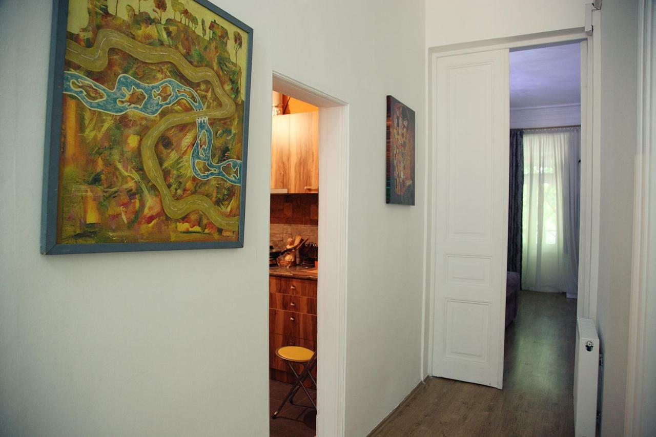 트빌리시 Apartament Old Yard 아파트 외부 사진