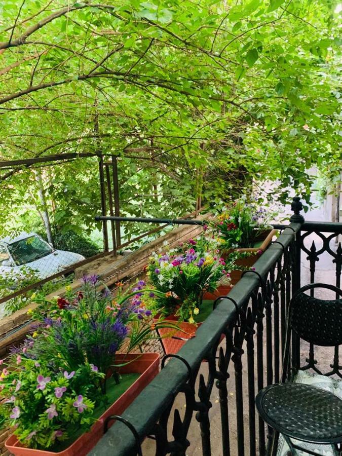 트빌리시 Apartament Old Yard 아파트 외부 사진